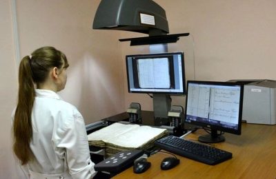 Сотрудники Убинского отдела ЗАГС оцифровали около 140 000 актовых записей