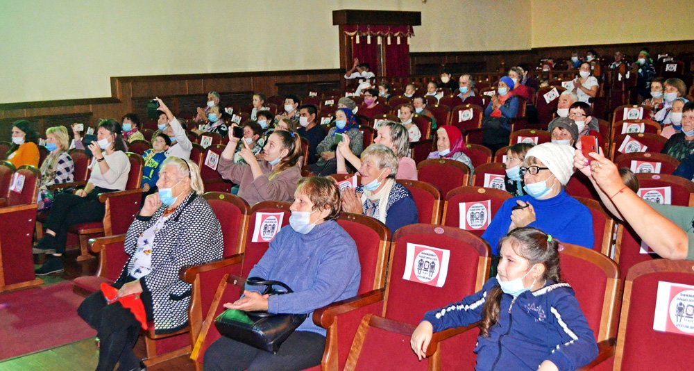 В Убинском РДК состоялся праздничный концерт, посвящённый Дню пожилого человека