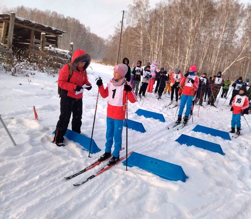 Лыжники района пробежали первые километры
