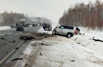 Два человека погибли в страшной аварии в Убинском районе