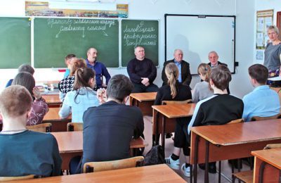 Урок истории «Братство славянских народов» состоялся в Раисинской средней школе