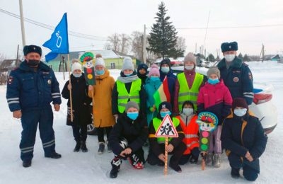 Школьники Убинского района призвали водителей быть трезвыми за рулём