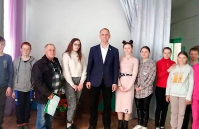Председатель Совета депутатов посетил Пешковскую школу
