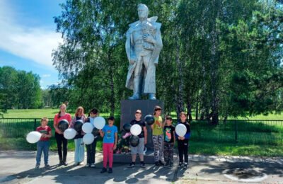 Борисоглебские школьники почтили память защитников Отечества