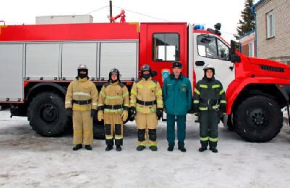 Убинские пожарные получили ключи от новой техники