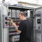 Уже пятый производитель электротехнического оборудования присоединился к нацпроекту в Новосибирске