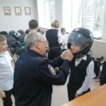 Убинские шестиклассники побывали на экскурсии в полиции