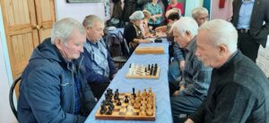 Ветераны испытали свои силы в настольных играх