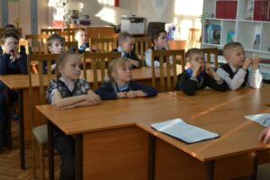 Убинские первоклассники подробно узнали о правилах дорожного движения