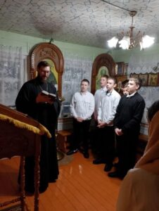 Убинские семиклассники прикоснулись к церковной жизни