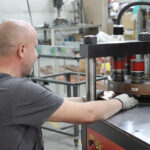 Быстрее, лучше, сильнее: новосибирский электромеханический завод внедрит инструменты бережливого производства