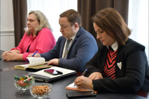 Гумпомощь в зону СВО от региона