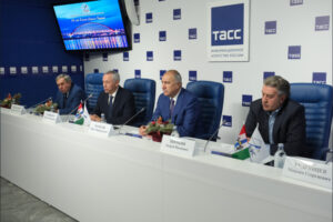 Губернатор Андрей Травников обозначил ориентиры развития строительной отрасли в 2026 году