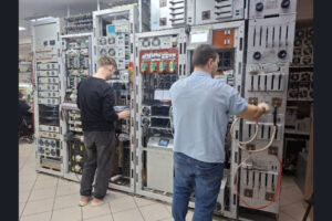 Новосибирский производитель промышленных систем электропитания ускорил производство почти в два раза благодаря нацпроекту