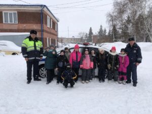 Убинские школьники побывали в гостях у сотрудников ДПС