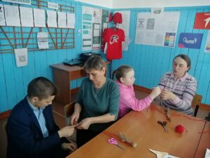 Оберег для бойца: Жители Убинского округа отправят участникам СВО гумпомощь