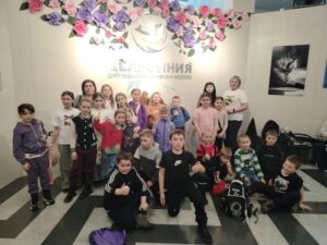 Весенние каникулы: ученики Убинской школы №2 побывали в Новосибирском Дельфинарии