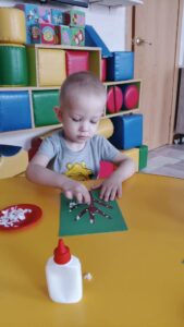 Малыши Убинского округа сделали вербочки