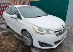 Новосибирские приставы за пару недель арестовали имущество на 19 млн рублей