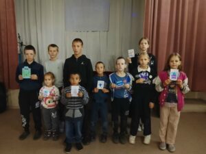 Ребята из Убинского округа сделали подарки папам
